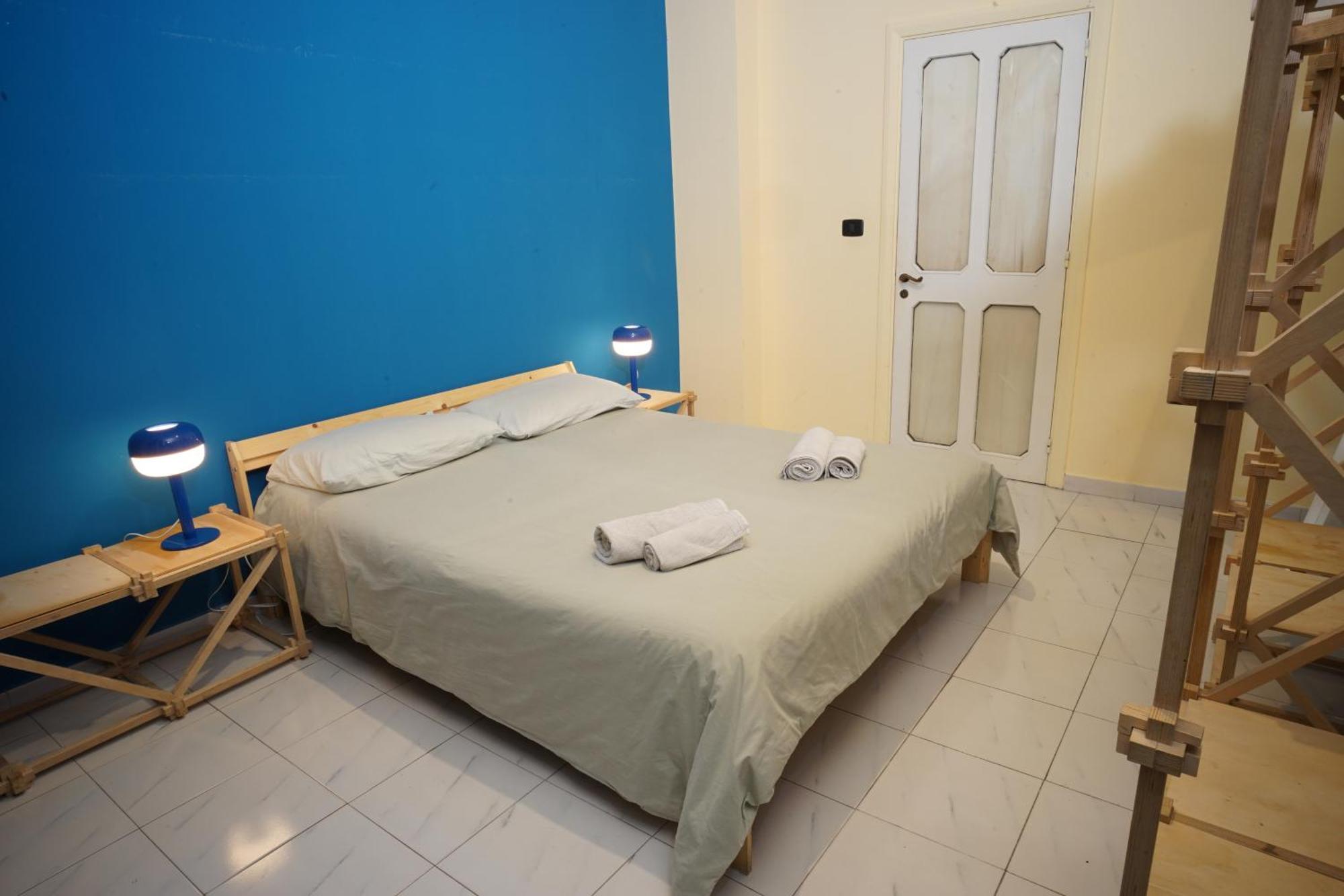 Casa Base Hotel Bari Exterior photo